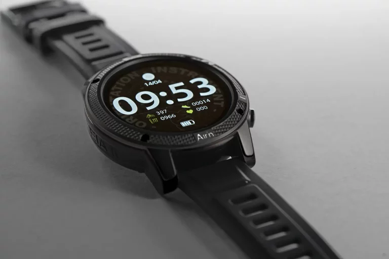THEIA II in Absolute Black